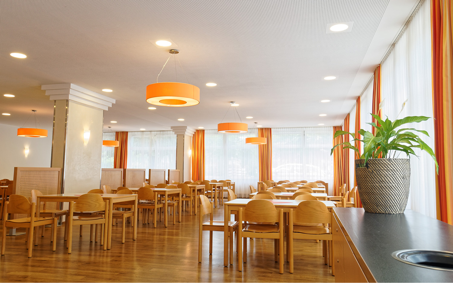 Jugendgästehaus Bad Ischl Speisesaal - © Christoph Sammer