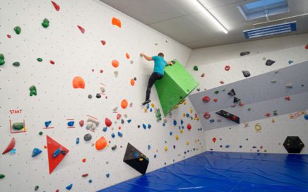 Jugendgästehaus Klagenfurt Boulderhalle - © Christoph Sammer
