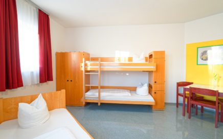 Jugendgästehaus Klagenfurt Mehrbettzimmer - © Christoph Sammer
