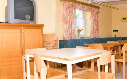 Jugendherberge Krems Frühstücksraum 1/2