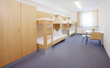 Jugendgästehaus Linz Vierbettzimmer - © pixelkinder.com