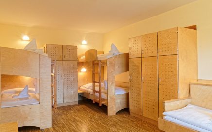 Jugendgästehaus Velden Cap Wörth 5 Bettzimmer Haupthaus - © Christoph Sammer