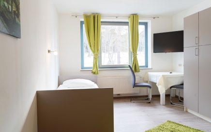 Jugendgästehaus Velden Cap Wörth Komfort 3 Bettzimmer - © Christoph Sammer