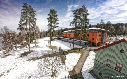 Jugendgästehaus Velden Cap Wörth Luftaufnahme - © Felix Graf